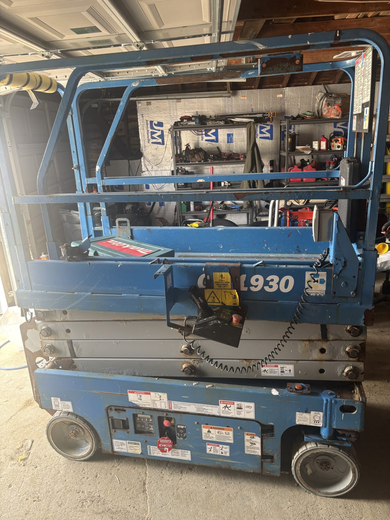 Scissor Lift